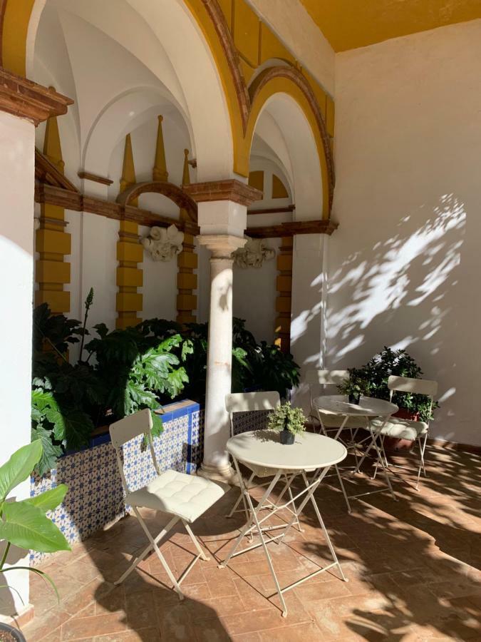 Villa Elvira, Exclusive Pool And Gardens In The Heart Of Sevilla Exterior photo