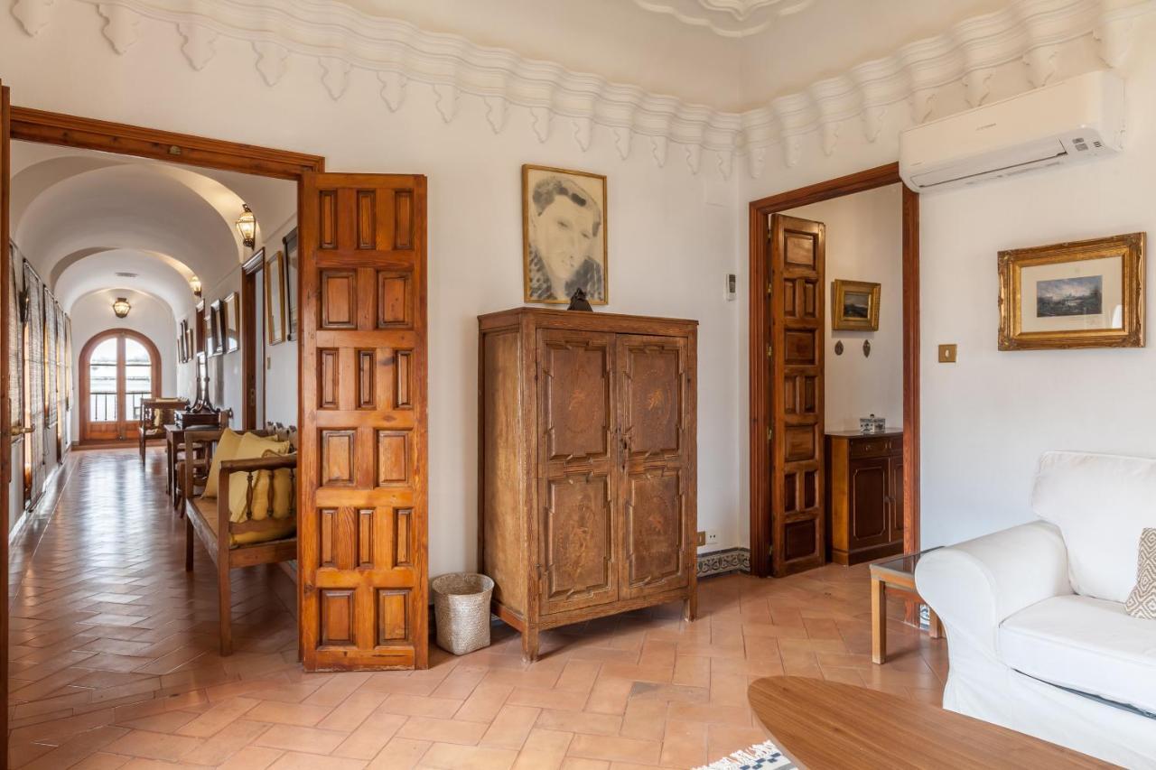 Villa Elvira, Exclusive Pool And Gardens In The Heart Of Sevilla Exterior photo