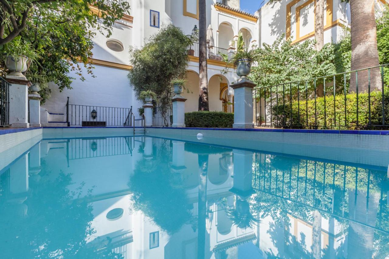 Villa Elvira, Exclusive Pool And Gardens In The Heart Of Sevilla Exterior photo