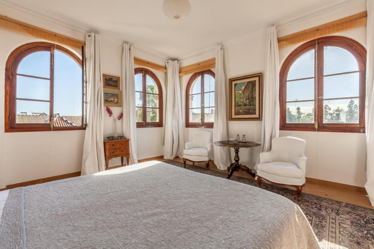 Villa Elvira, Exclusive Pool And Gardens In The Heart Of Sevilla Exterior photo