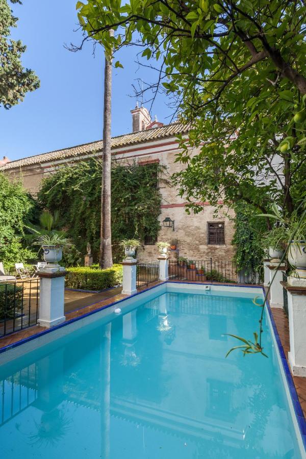 Villa Elvira, Exclusive Pool And Gardens In The Heart Of Sevilla Exterior photo